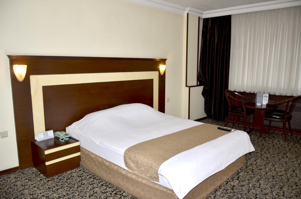 Hotel Tilmen Gaziantep Esterno foto